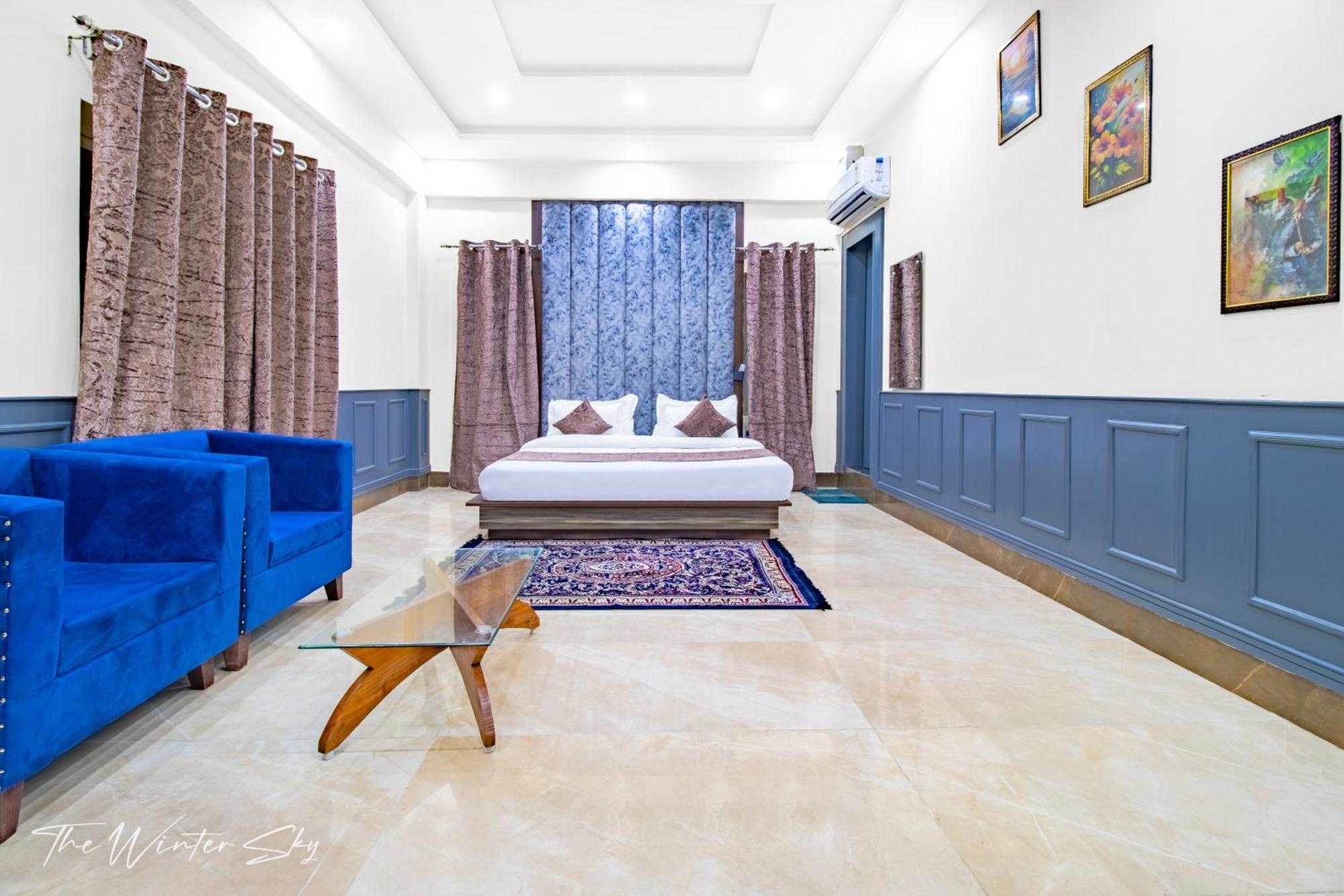 Hotel The Winter Sky ศรีนาการ์ ภายนอก รูปภาพ